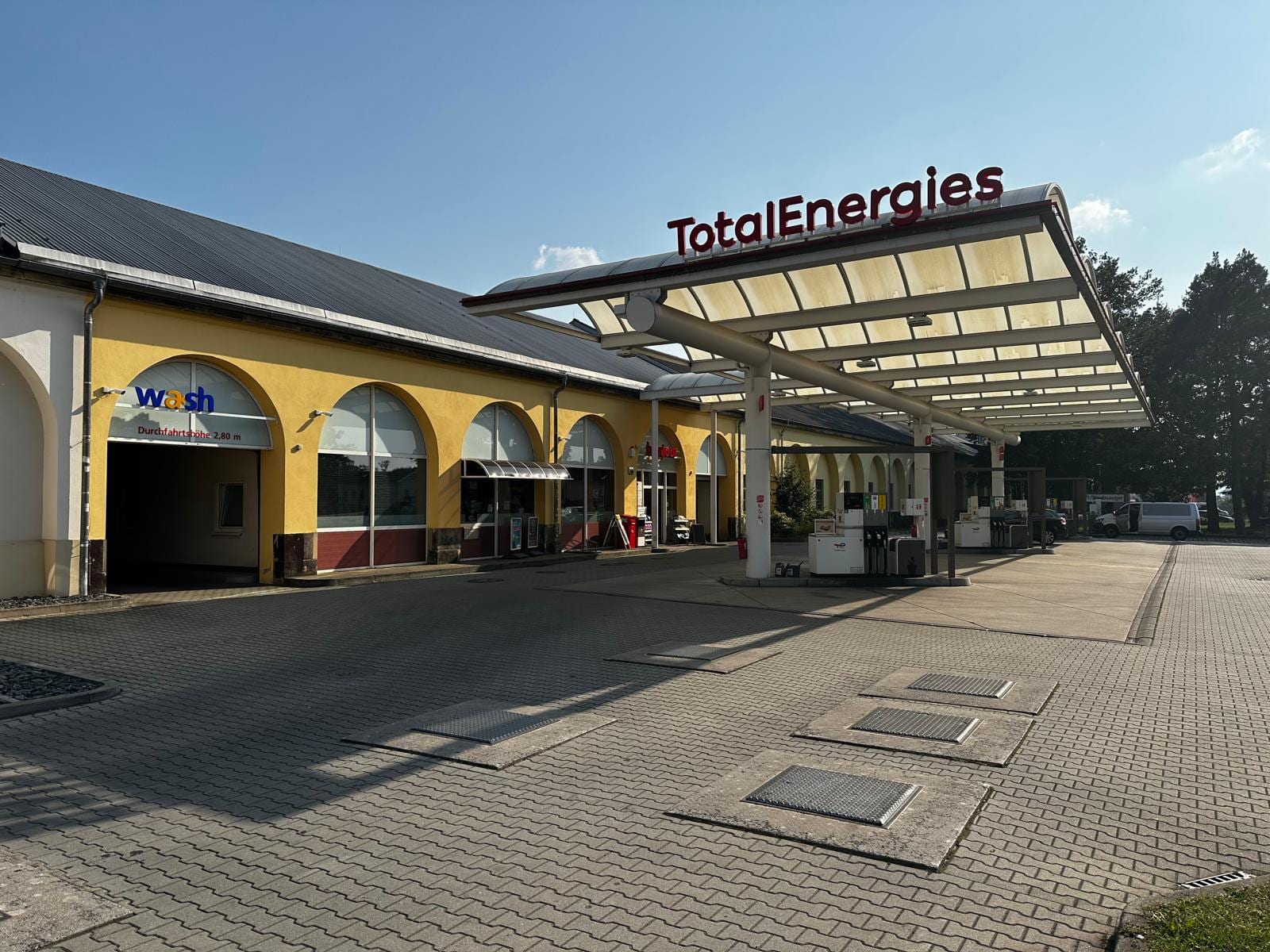 TotalEnergies Tankstelle cover image